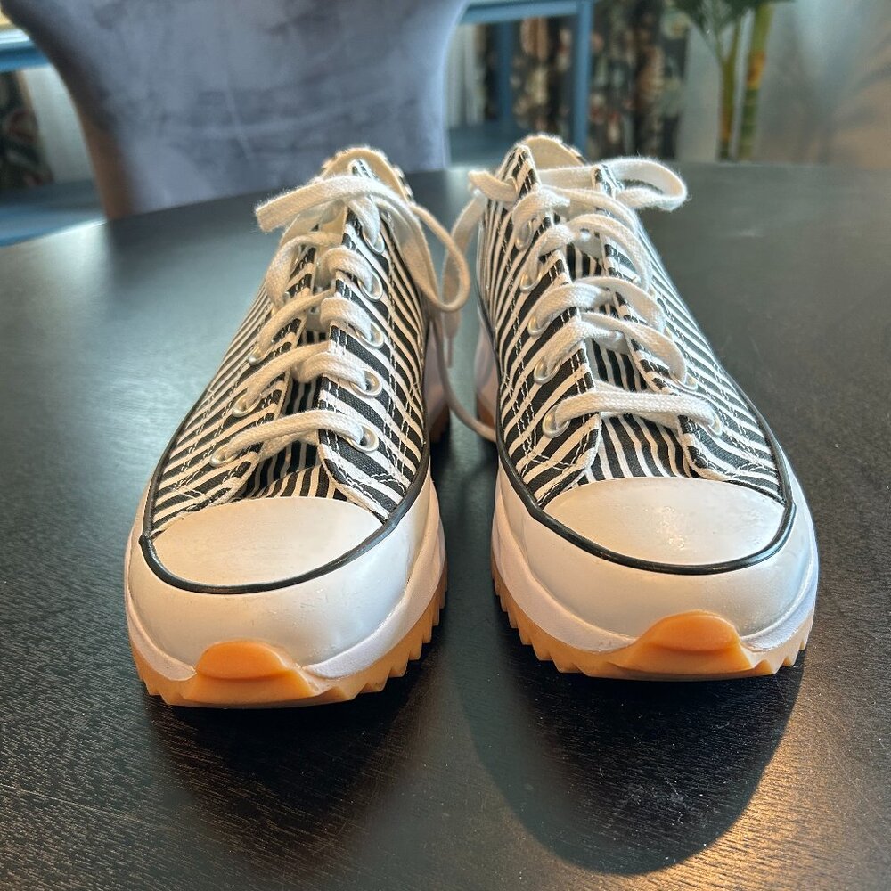 Womens Converse Run Star Hike Platform Sneakers